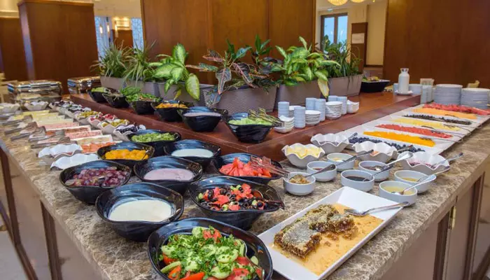 هتل گرند گلوریا باتومی